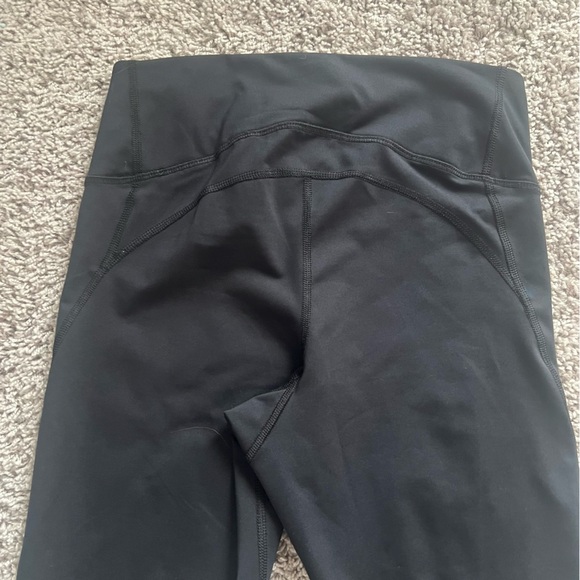 {Nike} Dri-Fit Cropped Mesh Leggings - Picture 11 of 12